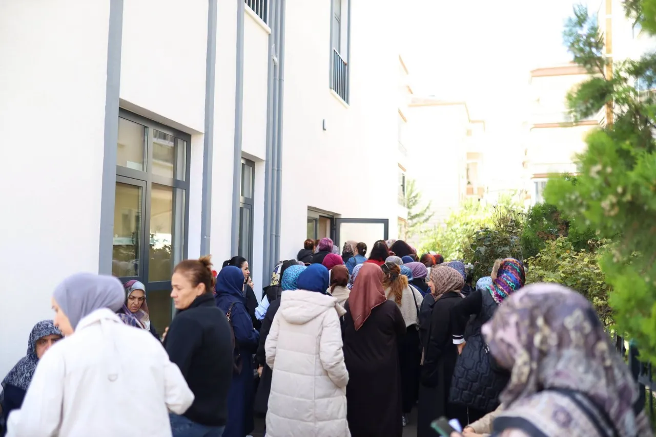 Akademi AKMEK’te ilk kurslar başladı, ilk heyecan yaşandı