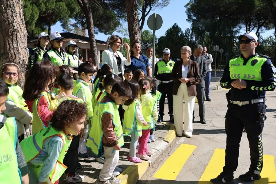 Nazilli'de güvenli trafik etkinliği gerçekleştirildi