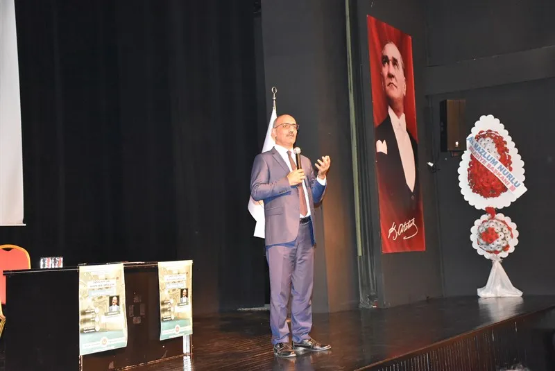 Camiler ve Din Görevlileri Haftası’nda “Cami ve Sosyal Hayat” konferansı