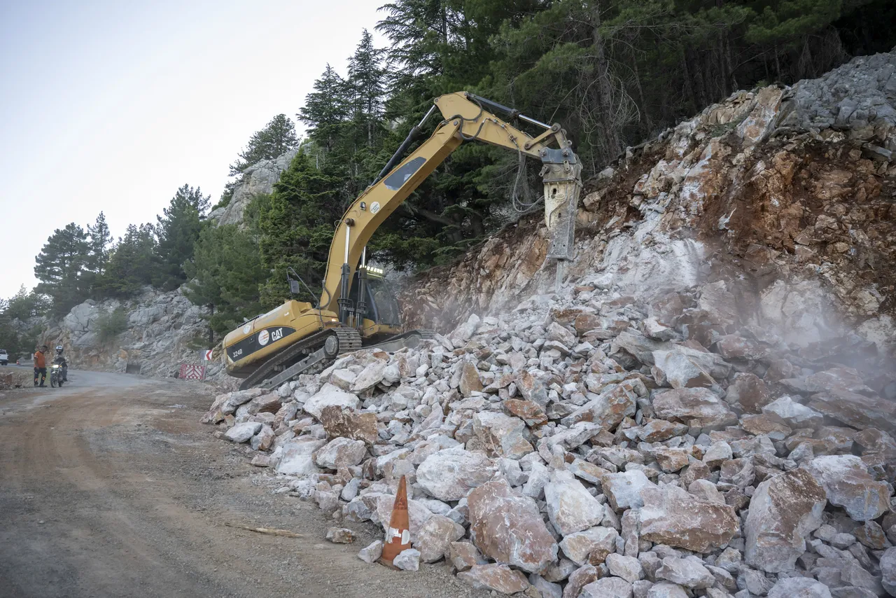 Bozyazı’nın yayla yolları Mersin Büyükşehir ile konfora kavuştu