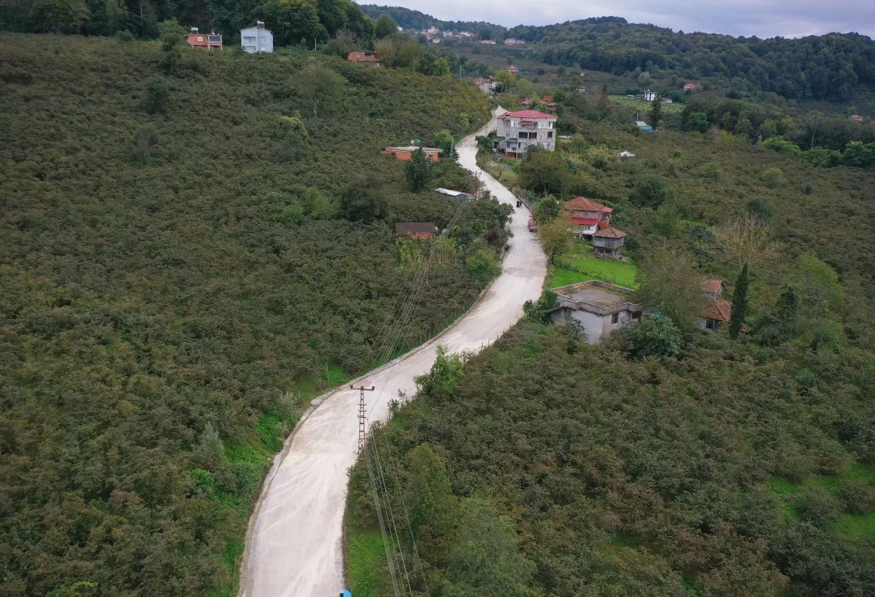 Ünye Çatak Mahallesi'ne beton yol