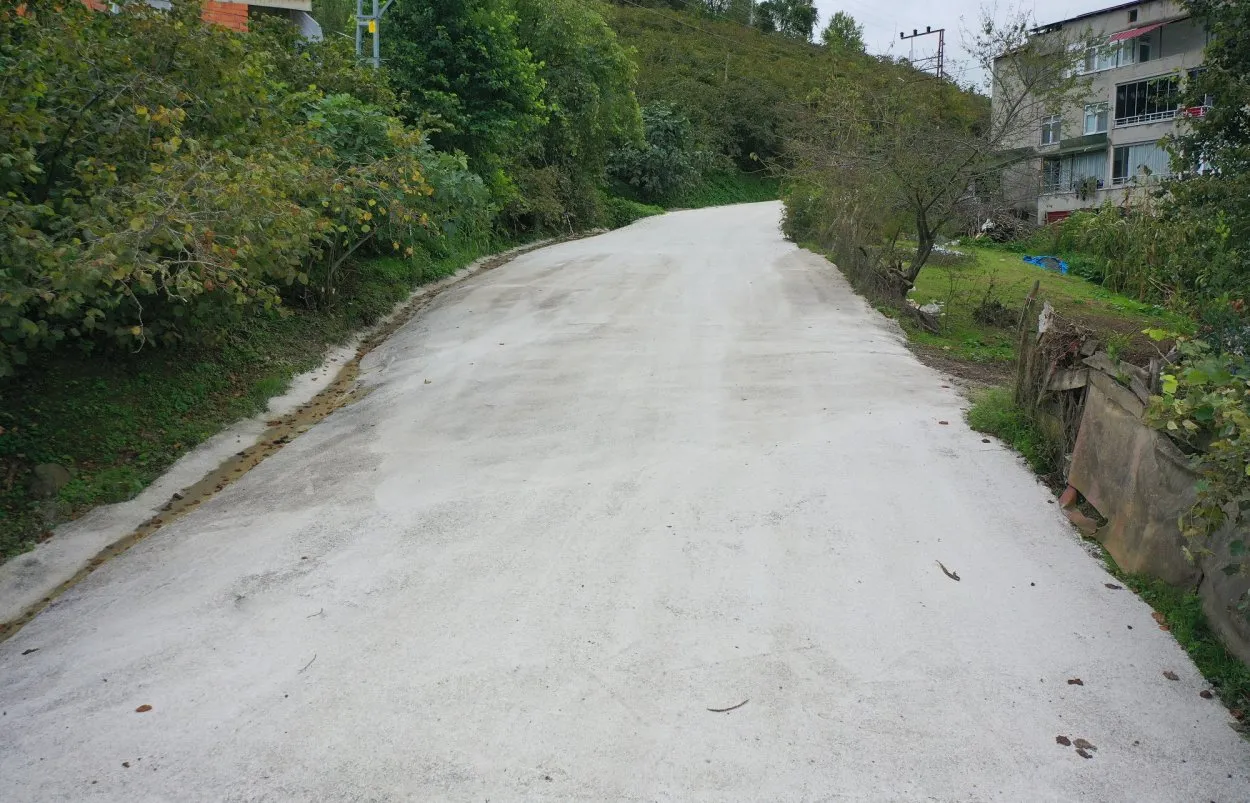 Ünye Çatak Mahallesi'ne beton yol