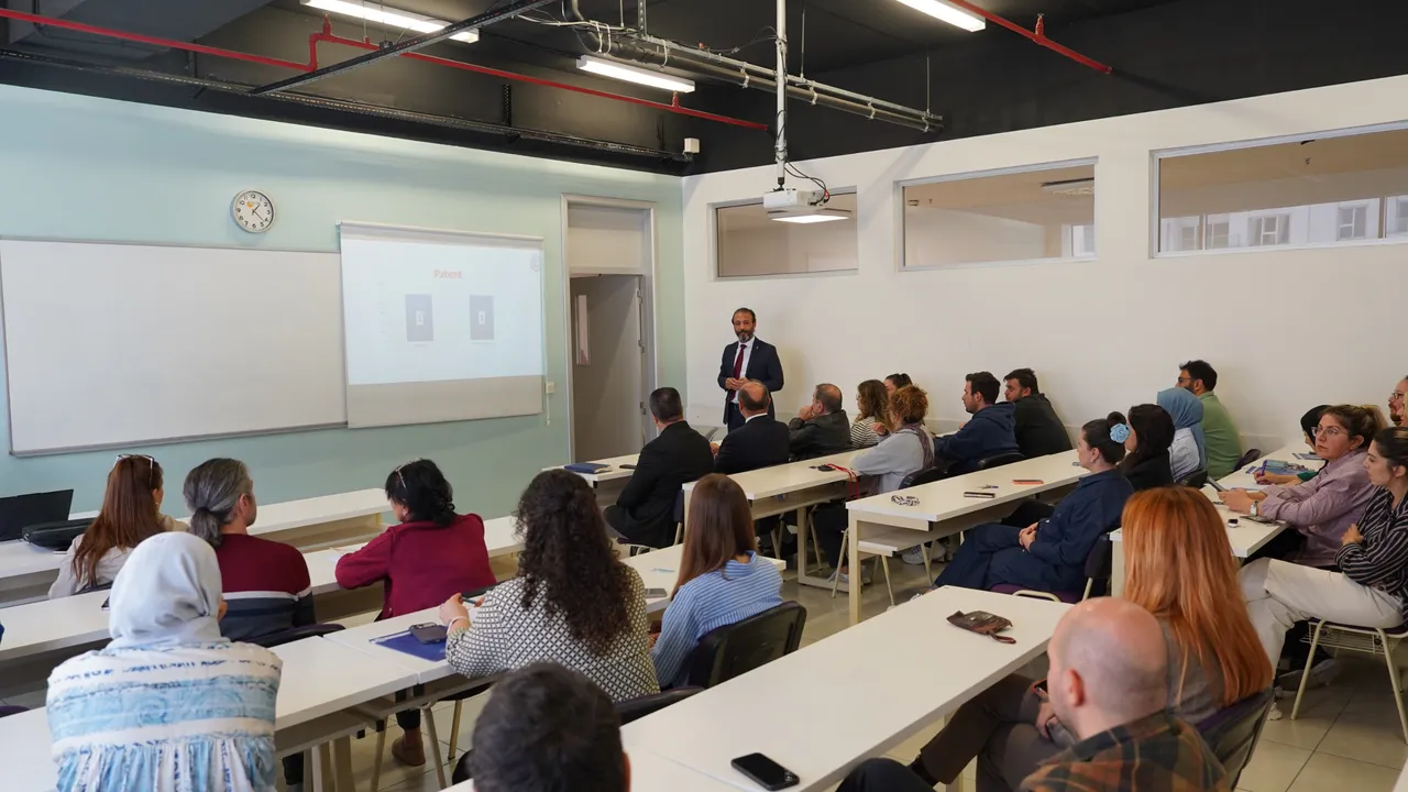 İstanbul Esenyurt Üniversitesi Meslek Yüksekokulu, 2026-2027 Eğitim-Öğretim Yılı akademik açılış toplantısı