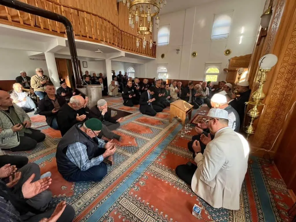 Şehit ve merhumlar dualarla anıldı