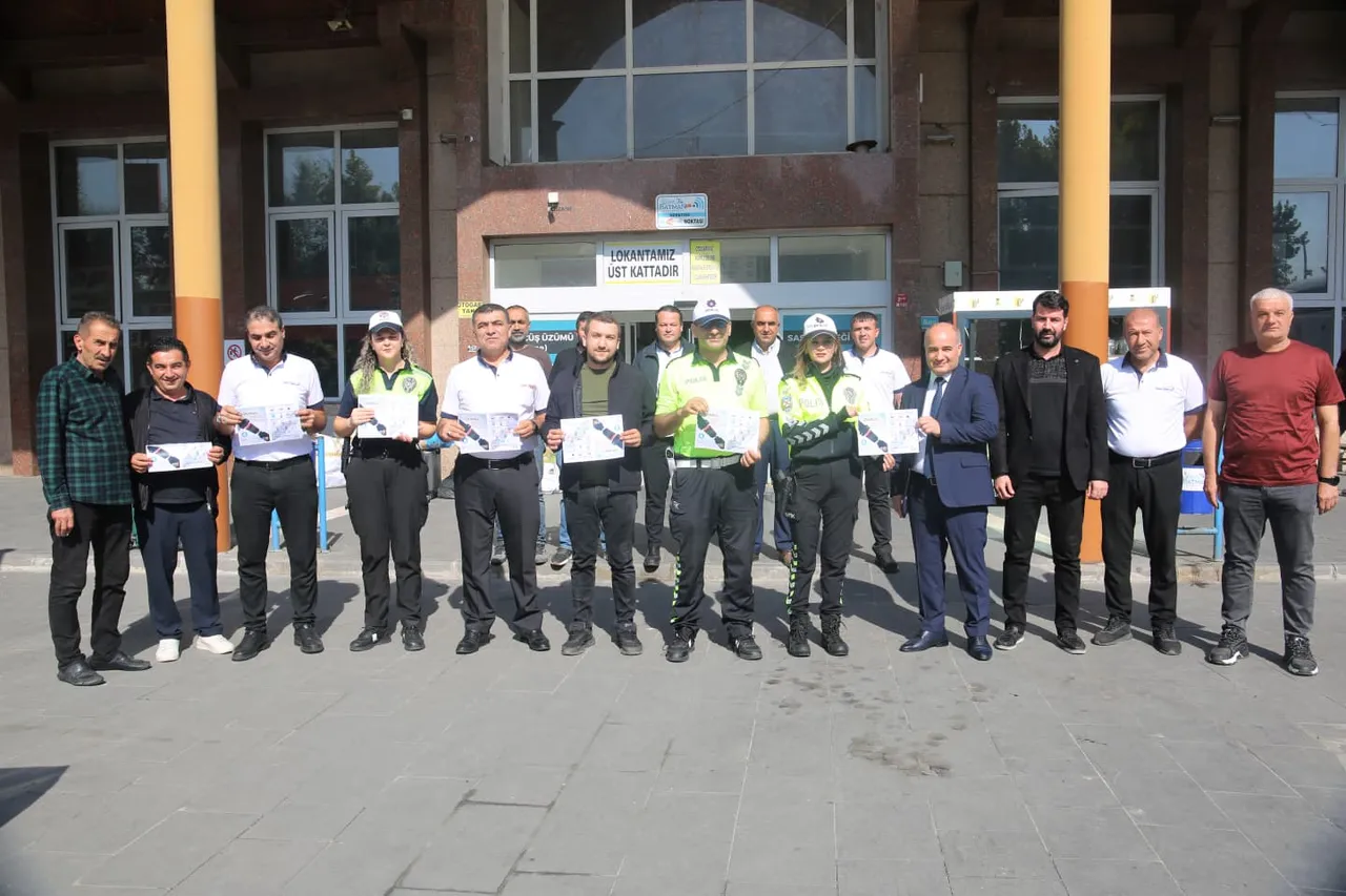 BAŞTİ’de şoför ve firma temsilcilerine güvenlik ve nezaket eğitimi