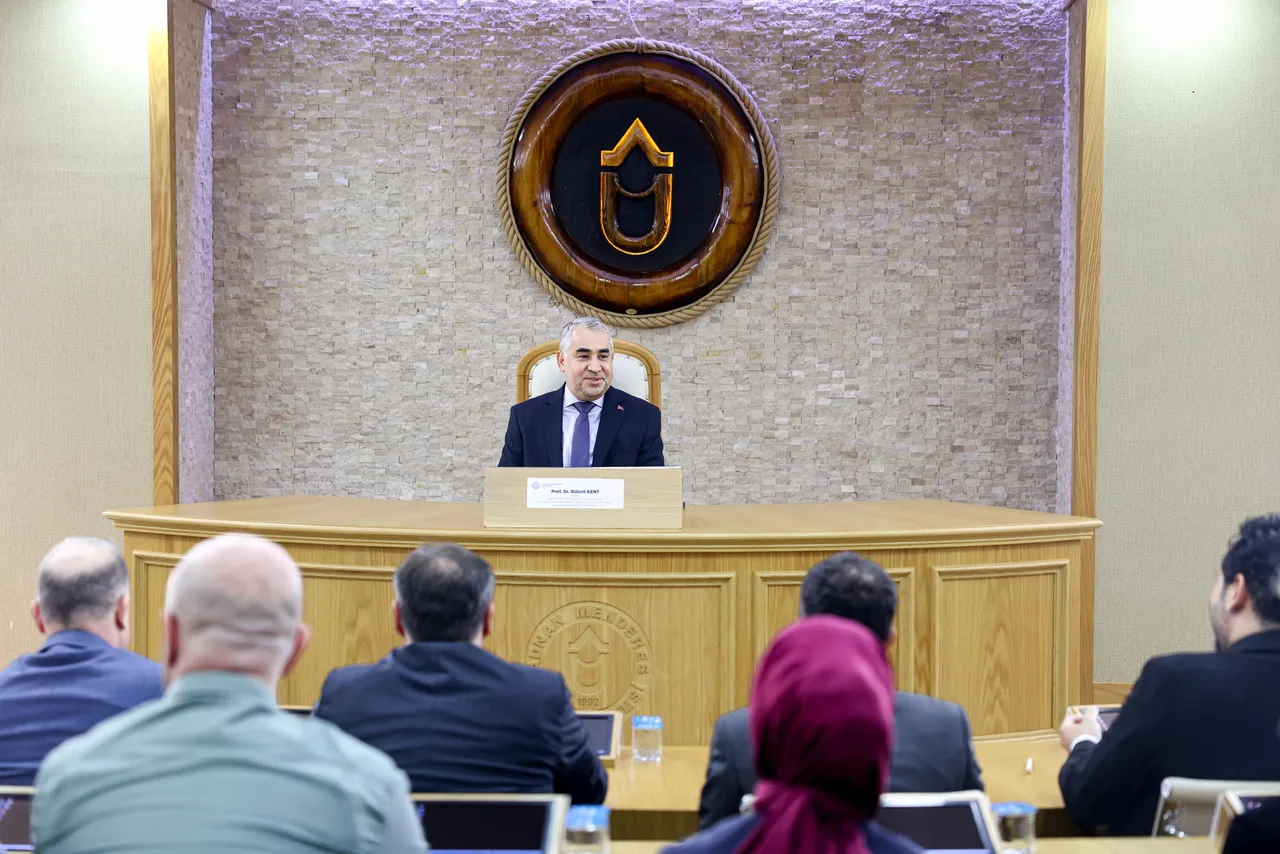 Adnan Menderes Üniversitesinde SATEAD Değerlendirme Takımı ile çıkış bildirisi toplantısı gerçekleştirildi