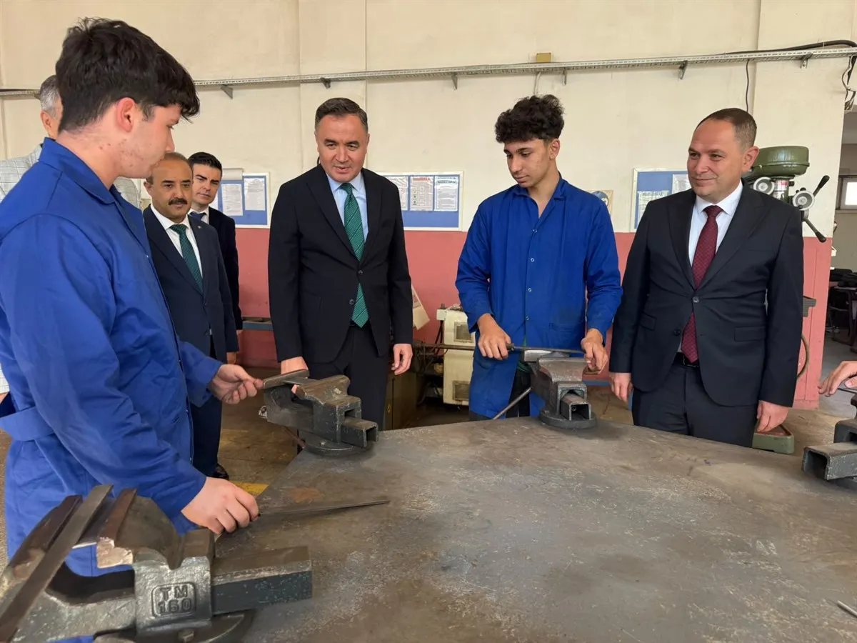 05.10.2026 - Fatih Mesleki ve Teknik Anadolu Lisesi Önlük Giyme Töreni