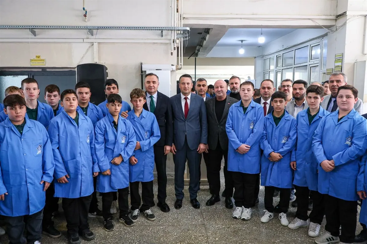 05.10.2026 - Fatih Mesleki ve Teknik Anadolu Lisesi Önlük Giyme Töreni
