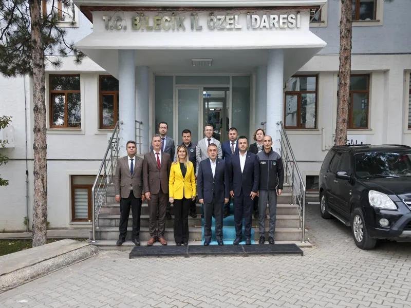 Bilecik Valisi Faik Sözer, İl Özel İdaresi çalışmalarını değerlendirdi