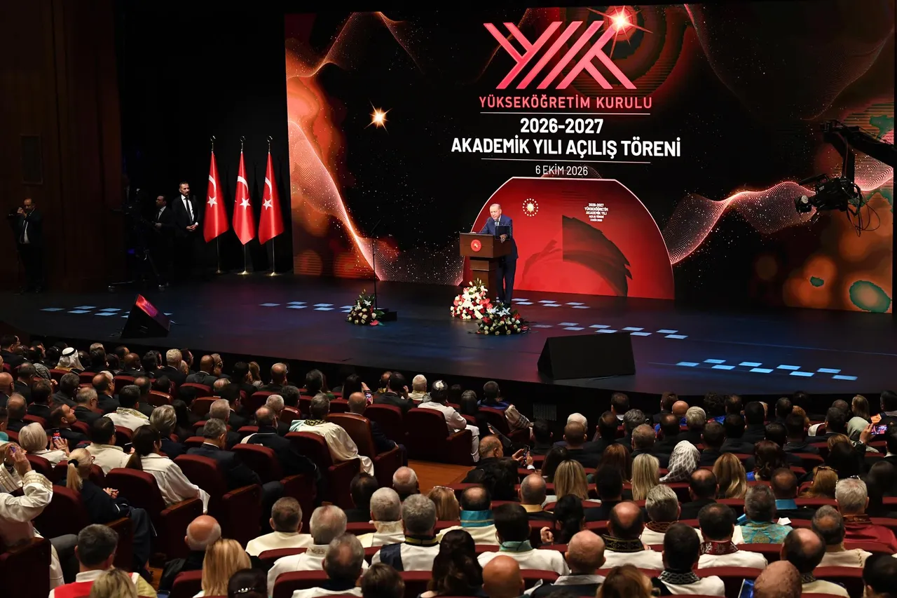 Siirt Üniversitesi Rektörü Şındak, 2026-2027 Yükseköğretim Akademik Yılı açılış törenine katıldı