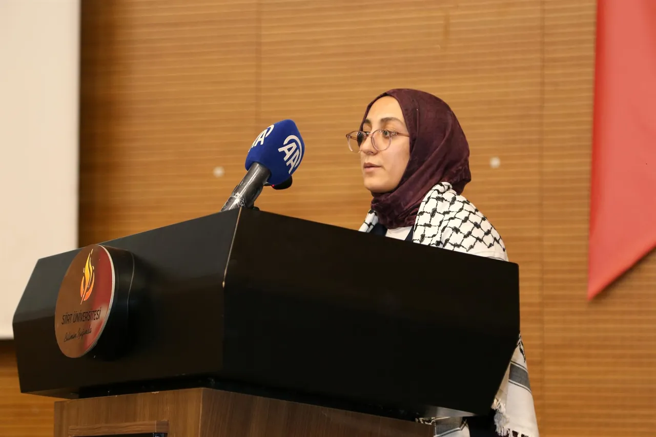 Siirt Üniversitesi Rektörü Şındak, “Yedi Bölge Tek Ses: Filistin Sözlüğü” programına katıldı