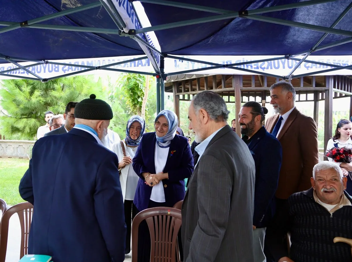 Selma Ünlüer Hanımefendiden Huzurevi sakinlerine ziyaret