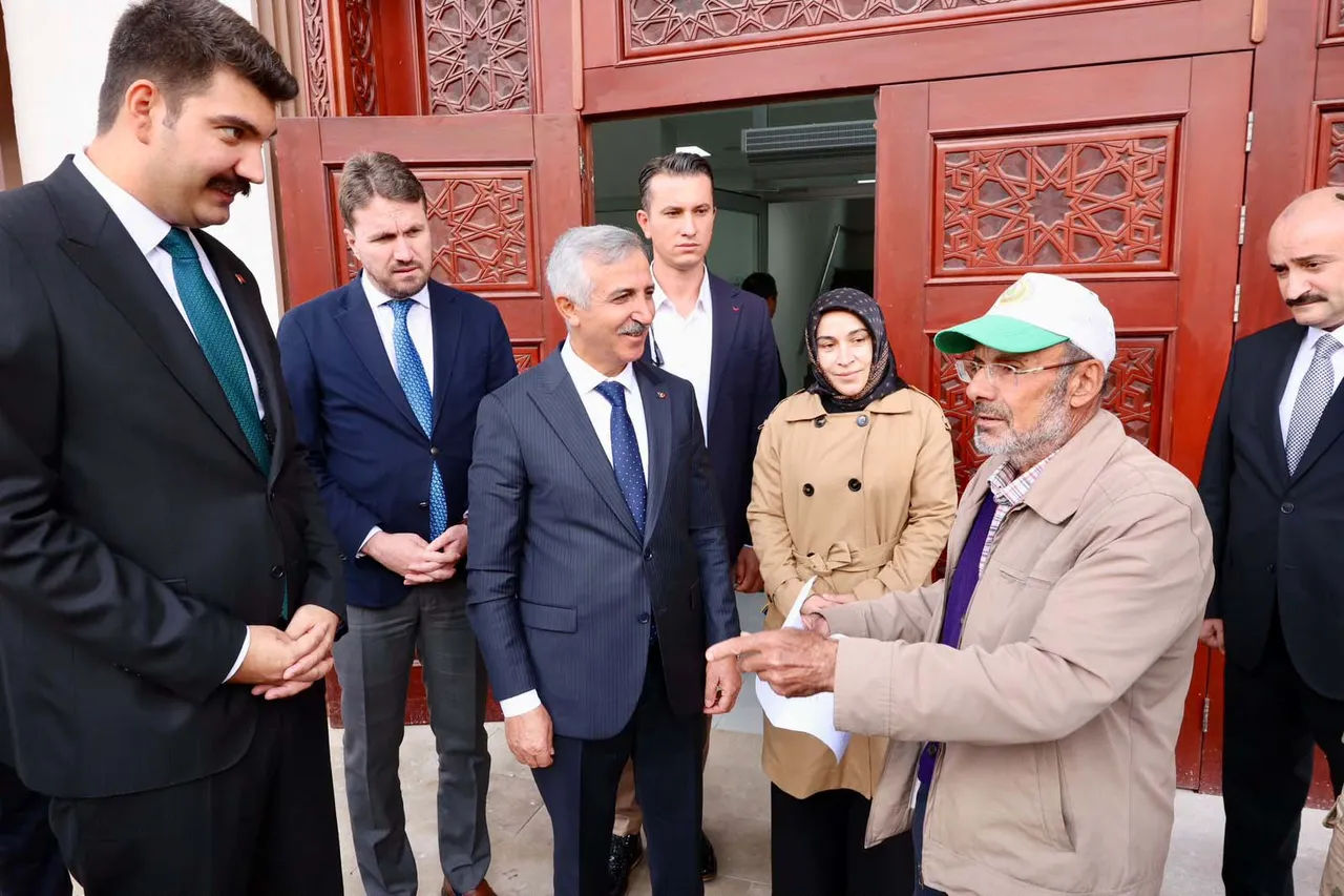 Vali Ünlüer, Nurhak ilçesinde ziyaret ve incelemelerde bulundu