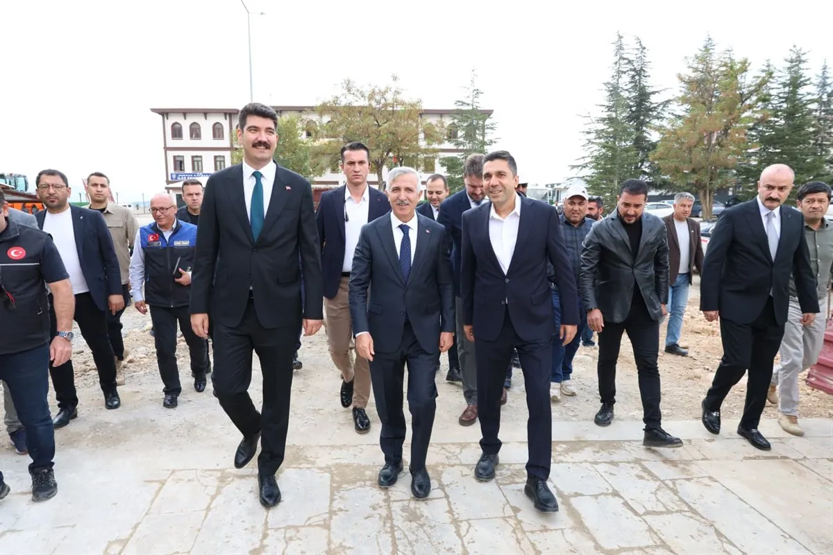 Vali Ünlüer, Nurhak ilçesinde ziyaret ve incelemelerde bulundu