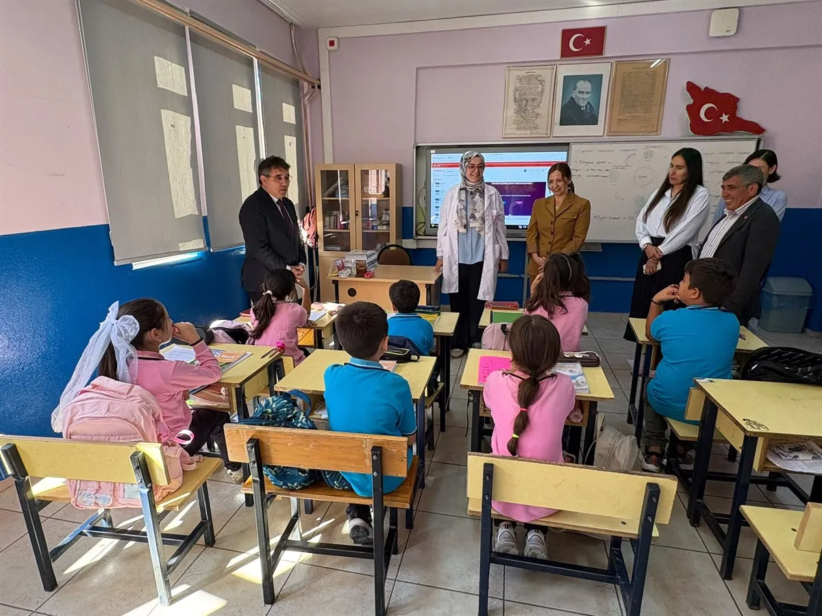 Bütünleşik sınıf modeli kapsamında Bayır Muhittin Çoban ilk/Ortaokulunu ziyareti