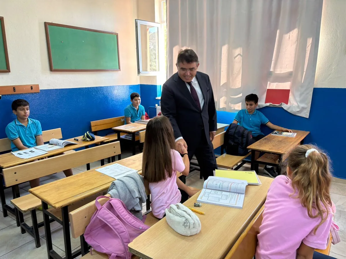 Bütünleşik sınıf modeli kapsamında Bayır Muhittin Çoban ilk/Ortaokulunu ziyareti