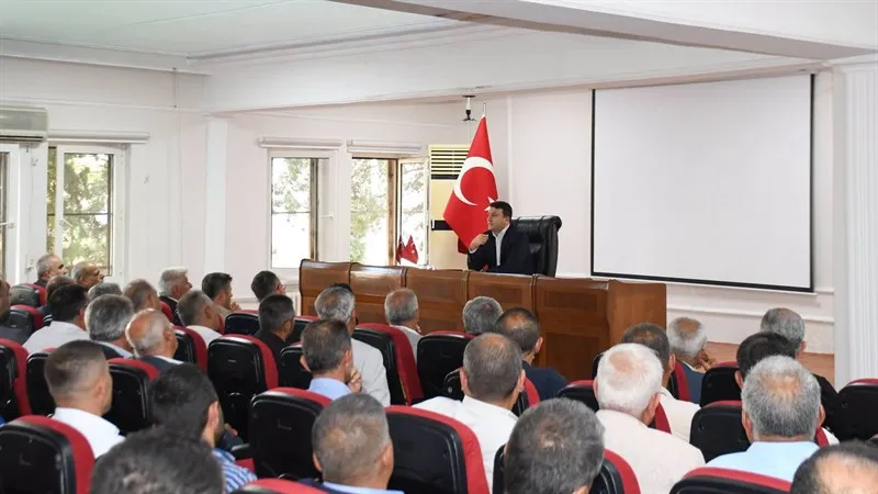 Muhtarlarla İstişare ve değerlendirme toplantısı