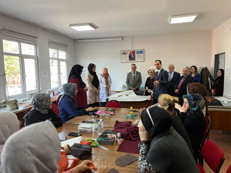 Söğütlü Sosyal Dayanışma Merkezi ziyaret