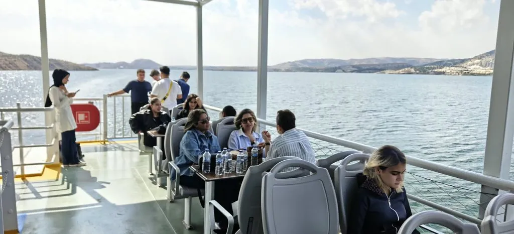 GAÜN Nizip Myo’da öğrenciler için tekne gezisi düzenlendi