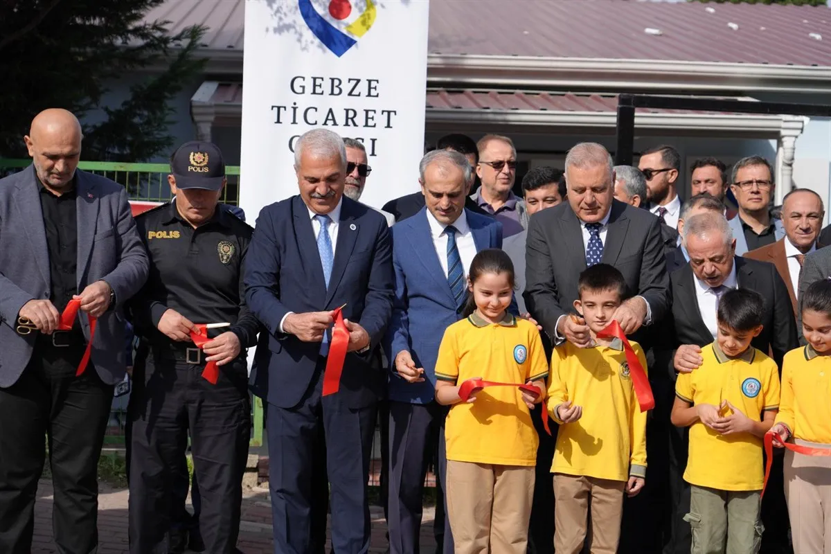 Çayırova E-Sınav Merkezi'nin açılışı gerçekleştirildi