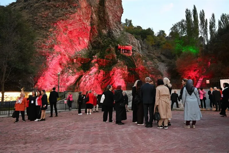 Kadın muhtarlar Isparta’ya hayran kaldı: Çok güzel yatırımlar var