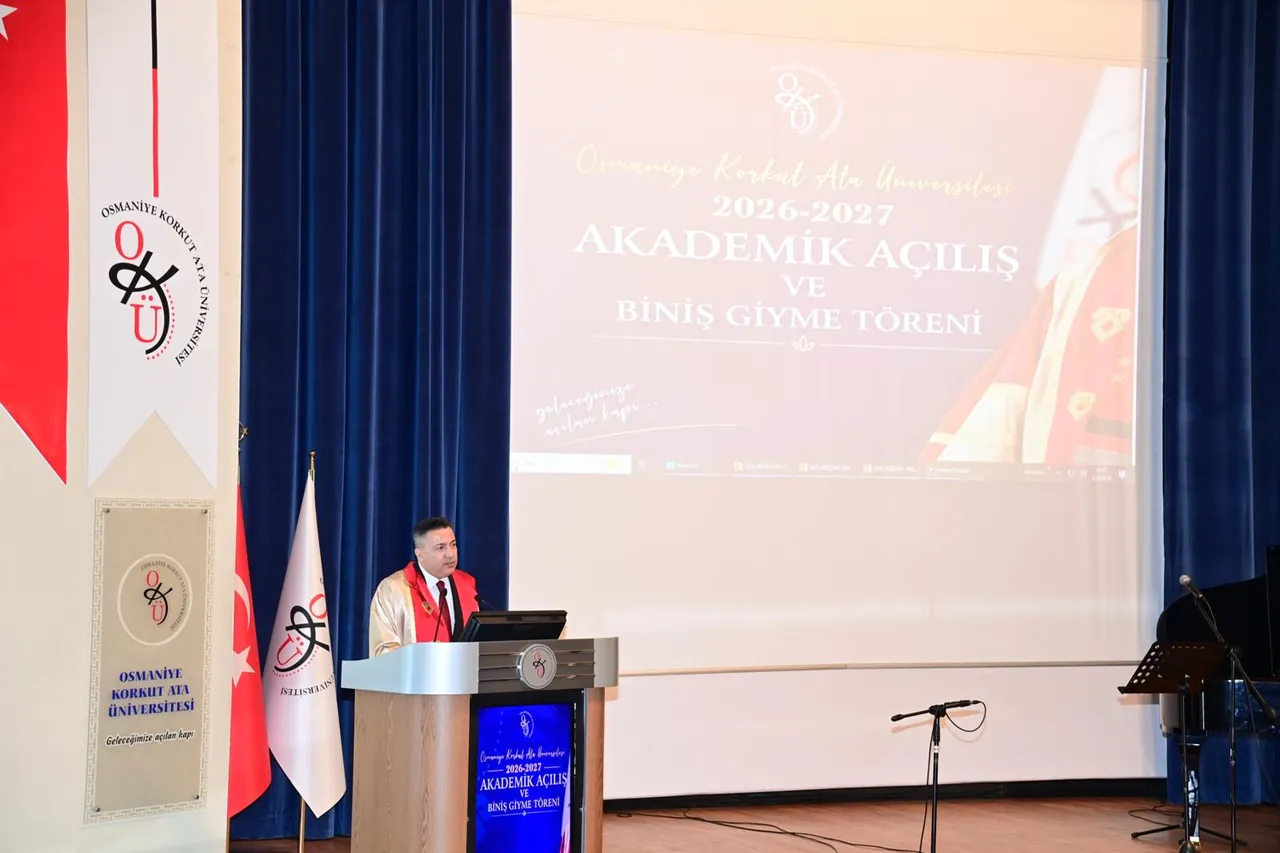 Osmaniye Korkut Ata Üniversitesinde 2026-2027 Akademik Yılı açılış ve Biniş Giyme Töreni gerçekleştirildi