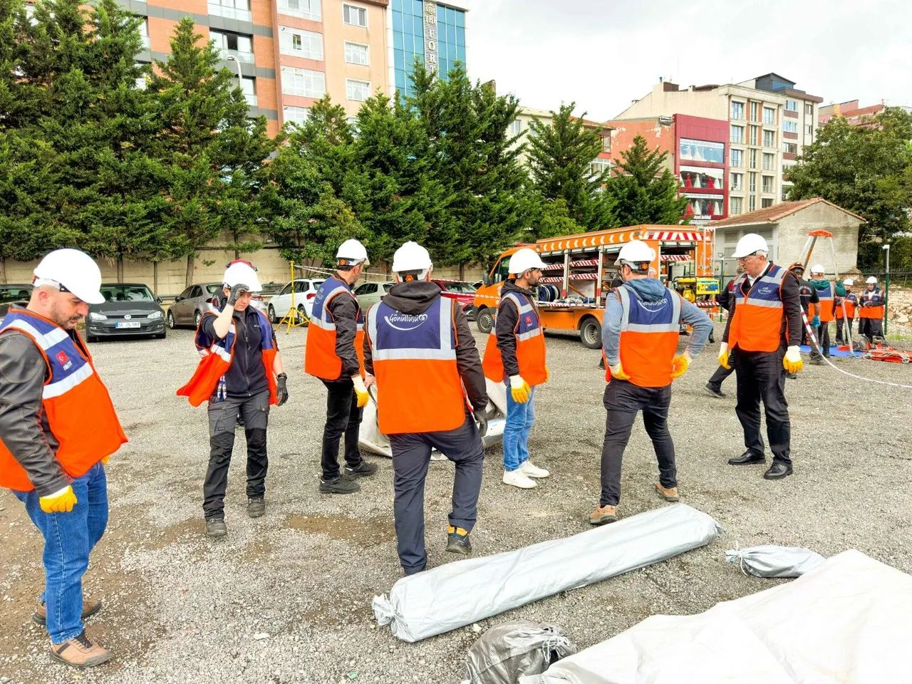 Ümraniye’de afetlere karşı güçlü gönüllü seferberliği