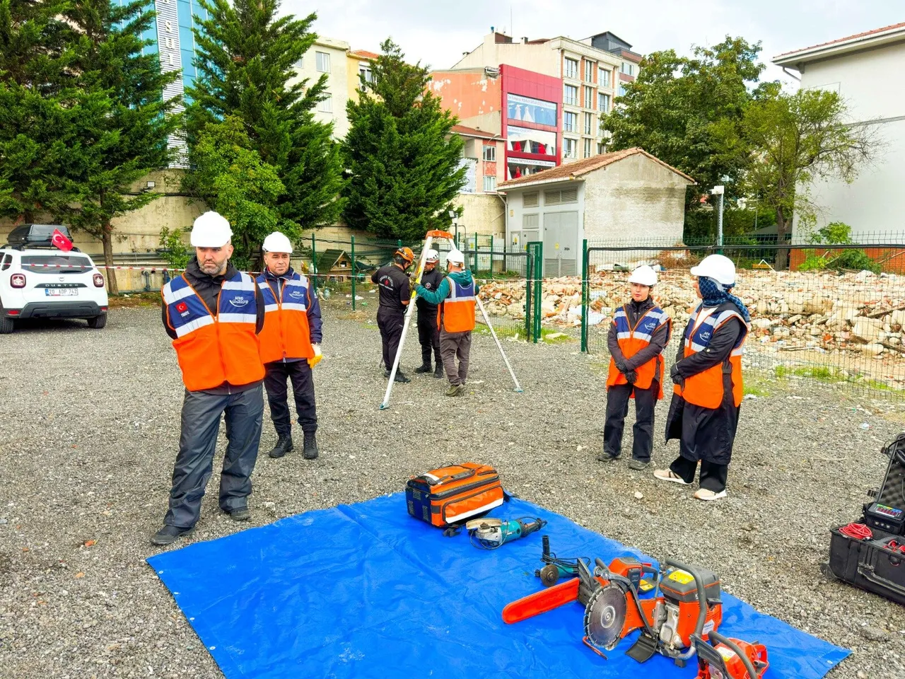 Ümraniye’de afetlere karşı güçlü gönüllü seferberliği