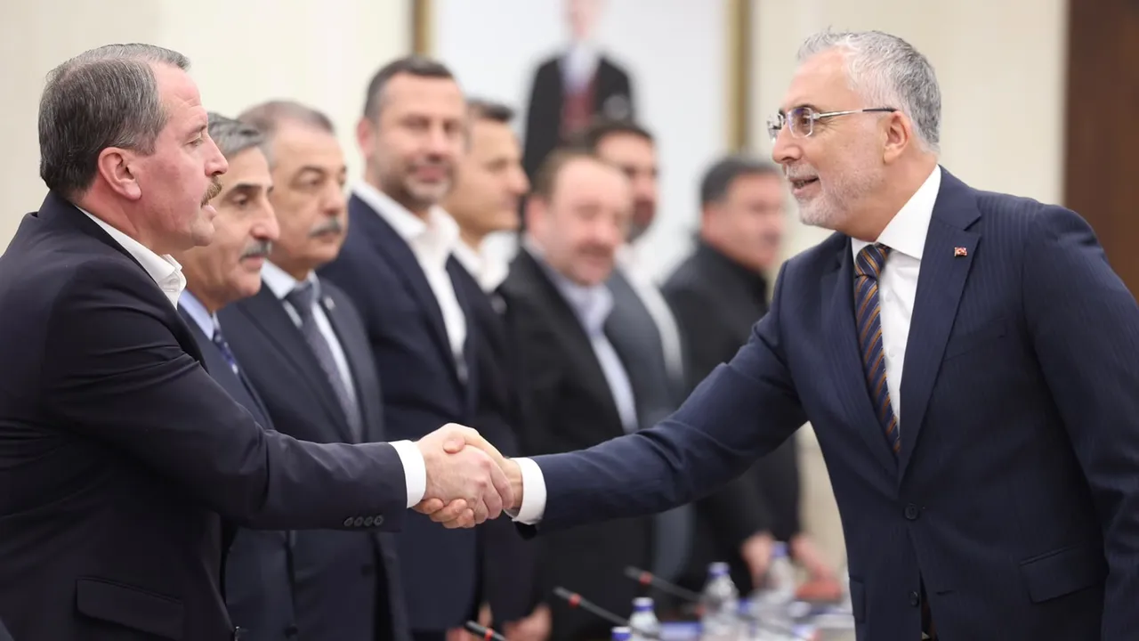 Kamu Personeli Danışma Kurulu, Bakan Işıkhan’ın Başkanlığında toplandı