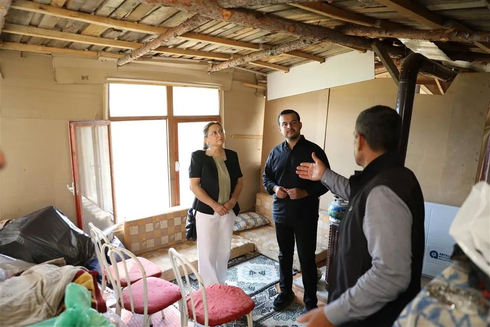 Uğurlu’da yaşlı çift yeni yuvasına kavuştu