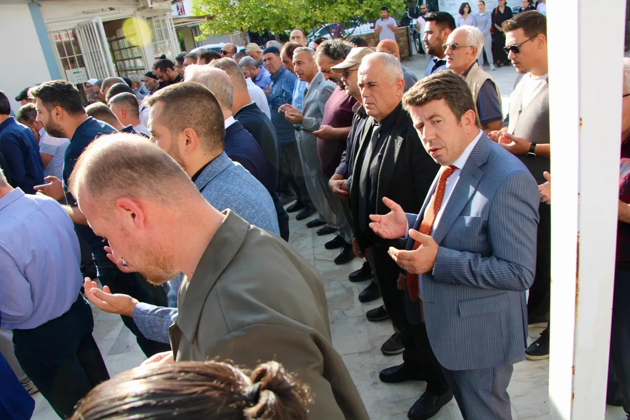 Personel Fadime Akbal son yolculuğuna dualarla uğurlandı
