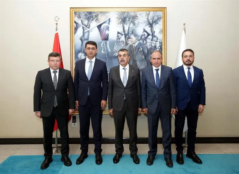 Vali Kartal ve Uşak Heyetinden Millî Eğitim Bakanı Tekin’e ziyaret