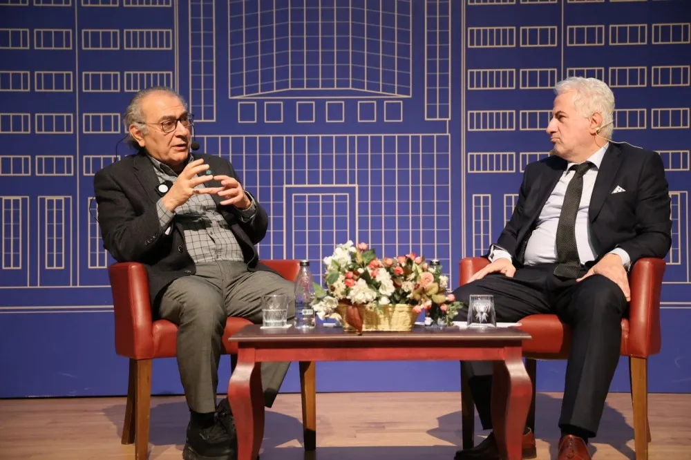 Nevzat Tarhan: Yapay zekâ her şeyi öğretecektir ama bilgeliği öğretemez