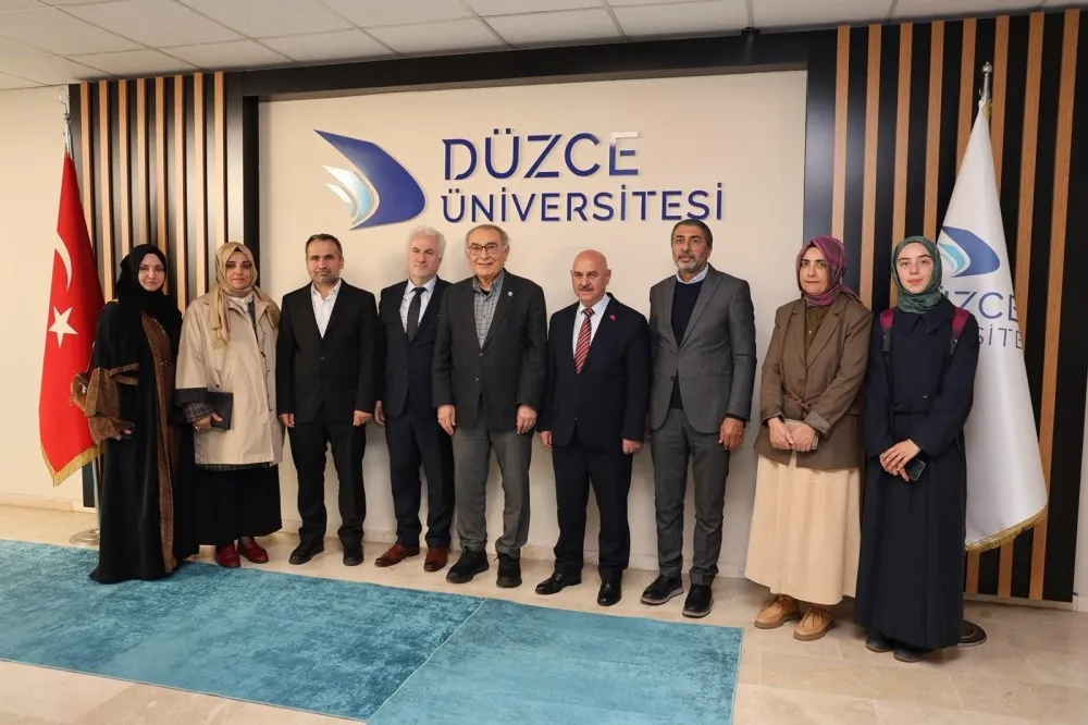 Nevzat Tarhan: Yapay zekâ her şeyi öğretecektir ama bilgeliği öğretemez