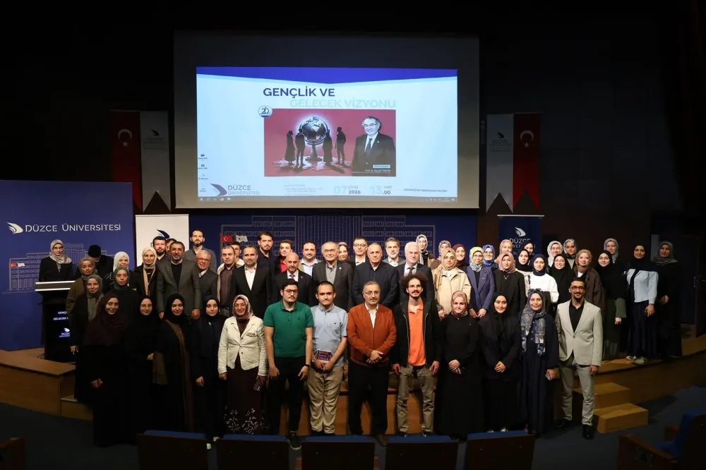 Nevzat Tarhan: Yapay zekâ her şeyi öğretecektir ama bilgeliği öğretemez