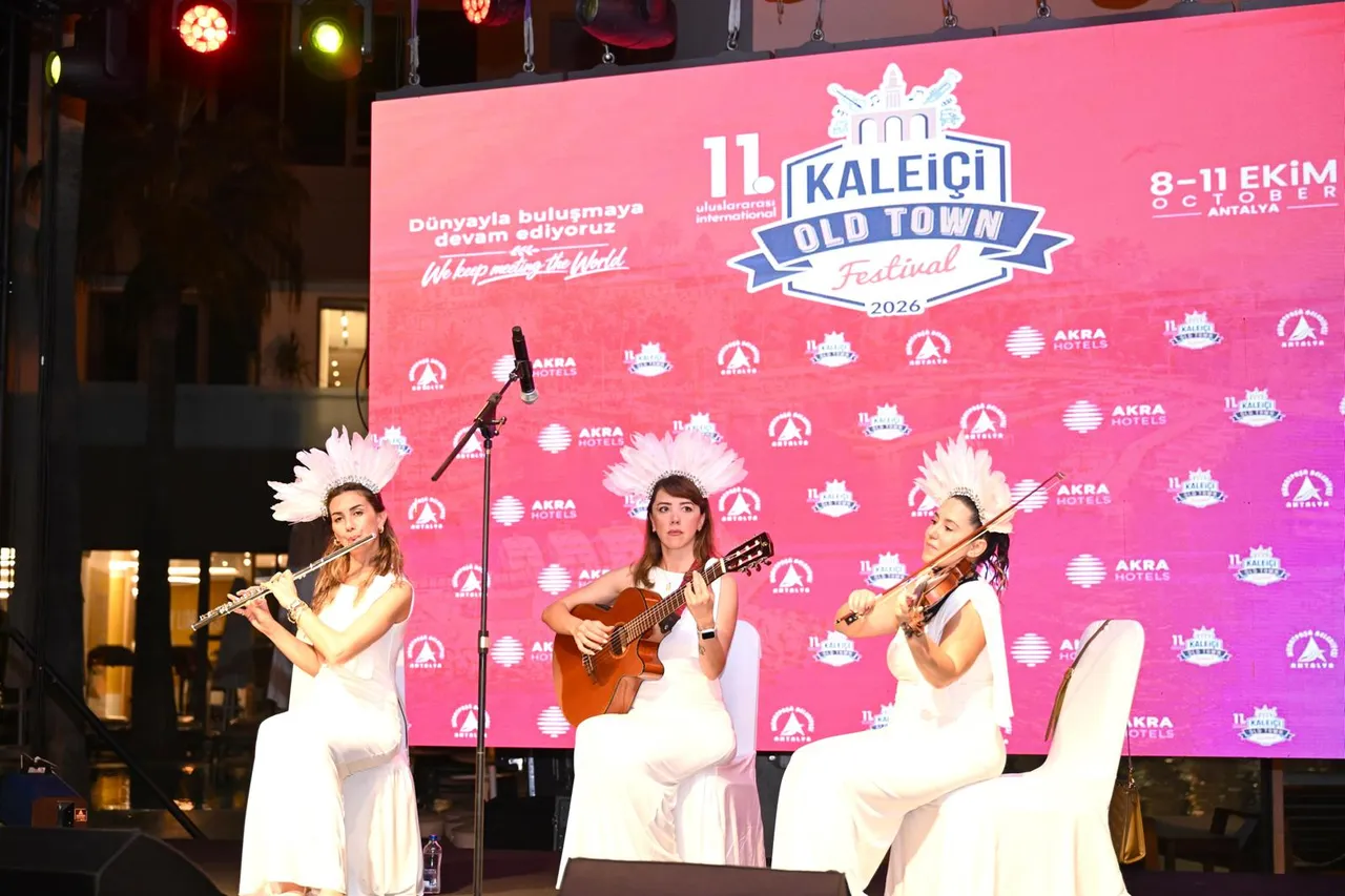 11. Uluslararası Kaleiçi Old Town Festivali başladı