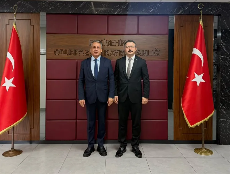 Han Kaymakamı Yılmaz, Odunpazarı Kaymakamı Şahin'i ziyarette bulundu