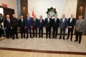 Alanya Üniversitesi Rektörü Sağer, Türk Dünyası Konferansı’na katıldı