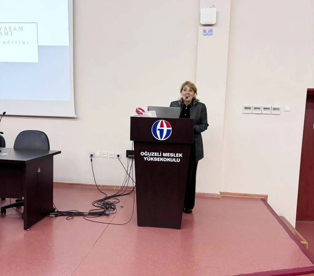 Oğuzeli Myo’da “Kadına Yönelik Şiddetsiz Yaşam” semineri düzenlendi