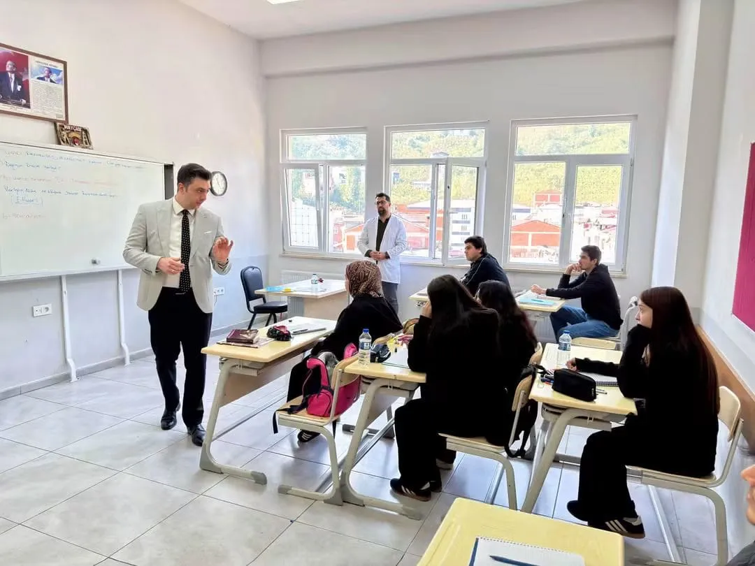 Senai Yediyıldız Anadolu İmam Hatip Lisesi