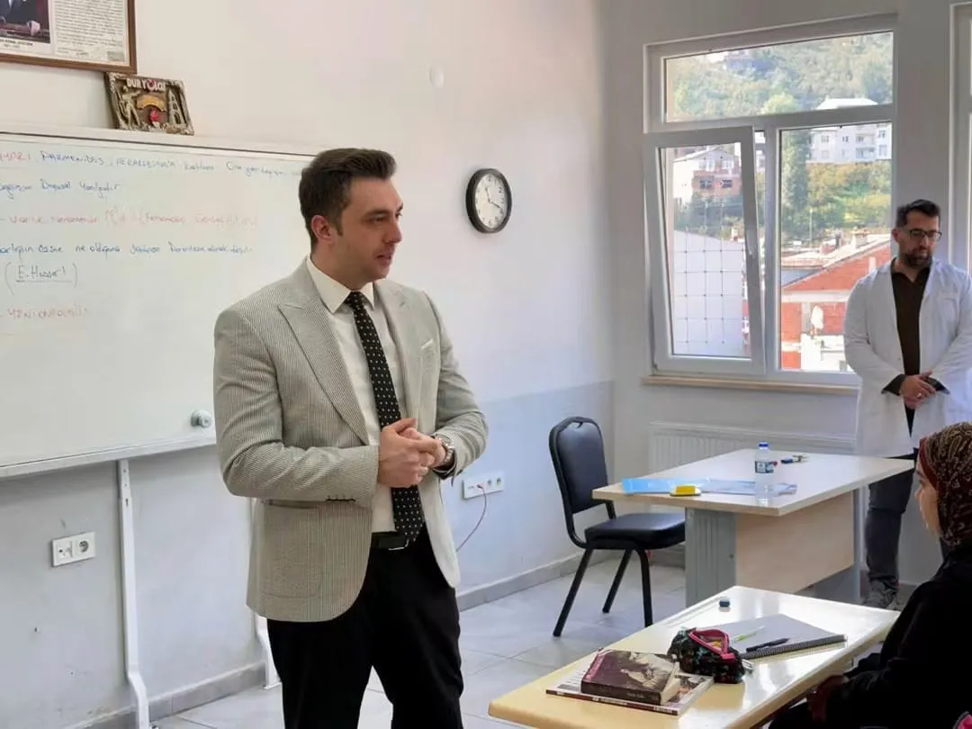 Senai Yediyıldız Anadolu İmam Hatip Lisesi