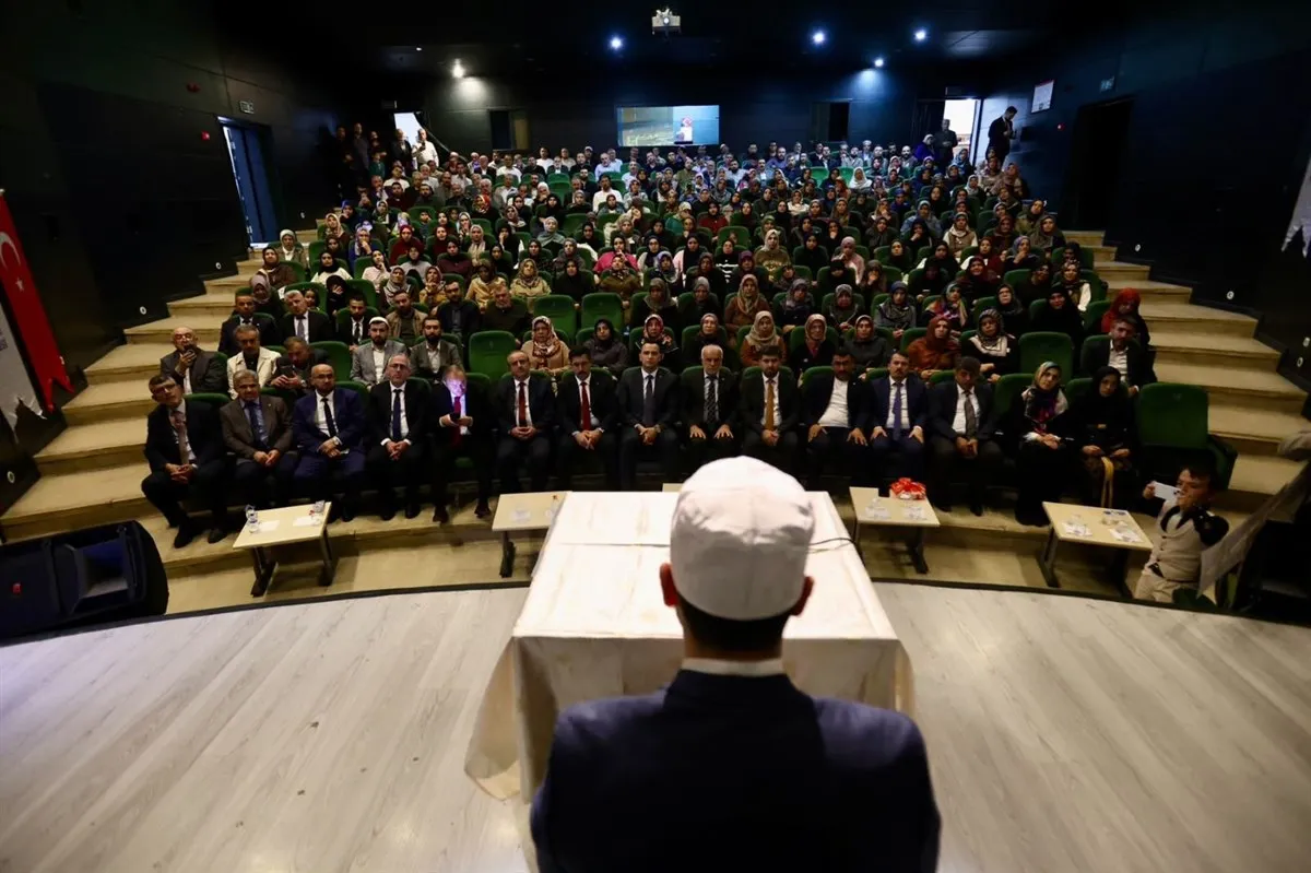 1-7 Ekim Camiler ve Din Görevlileri Haftası dolayısıyla program düzenlendi