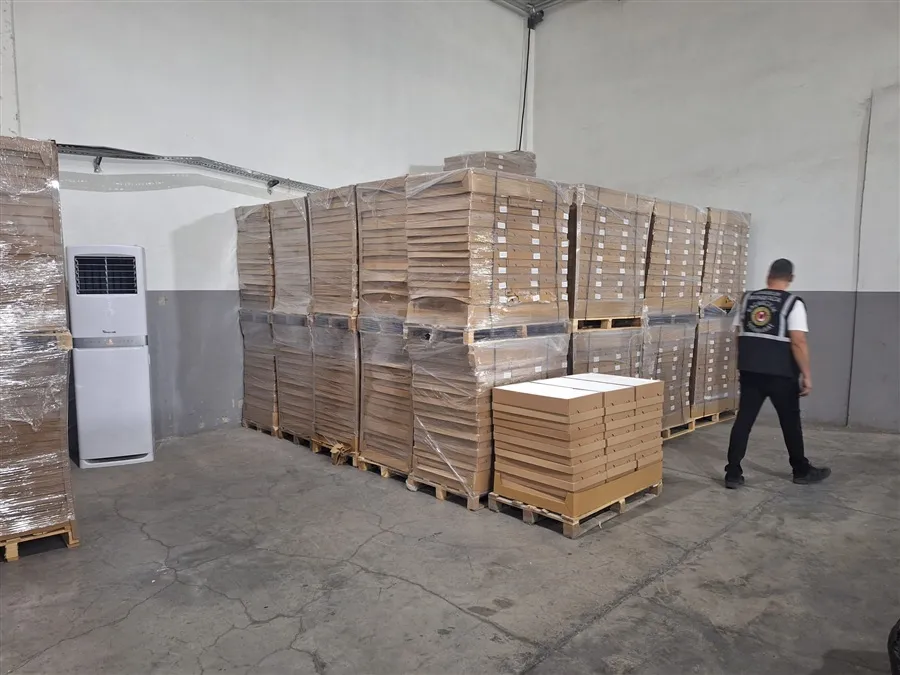 Ticaret Bakanlığı ekiplerinden, tütün ve tütün mamulleri kaçakçılığıyla mücadelede başarılı operasyon