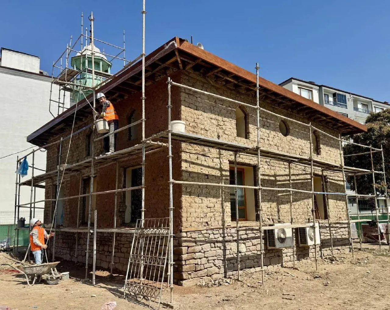 Karatay’da tarihi camiler restore ediliyor