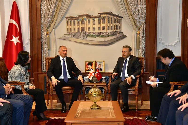 Trabzon Valiliği: Gürcistan Acara Özerk Cumhuriyeti Heyetinden Valiligimize ziyaret