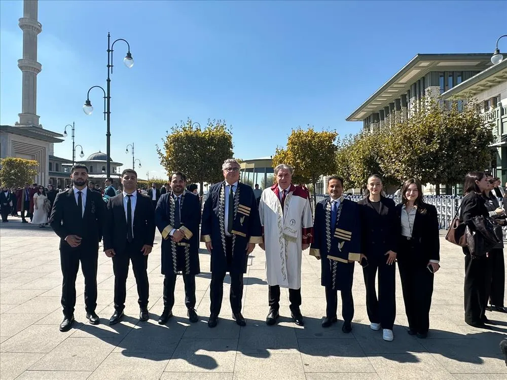 Yalova Üniversitesi Rektörü Mehmet Bahçekapılı Yök akademik yıl açılış törenine katıldı