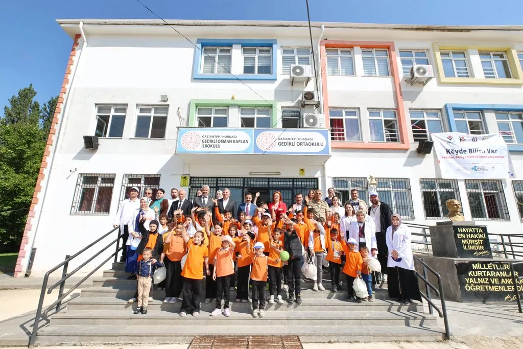“Köyde Bilim Var” projesiyle öğrenciler bilimle buluştu