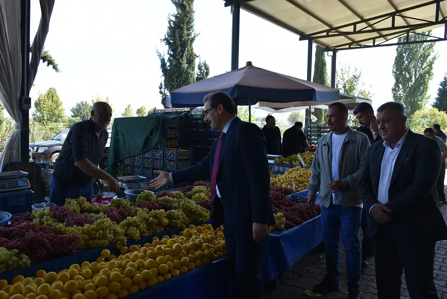 Cuma pazarına ziyaret