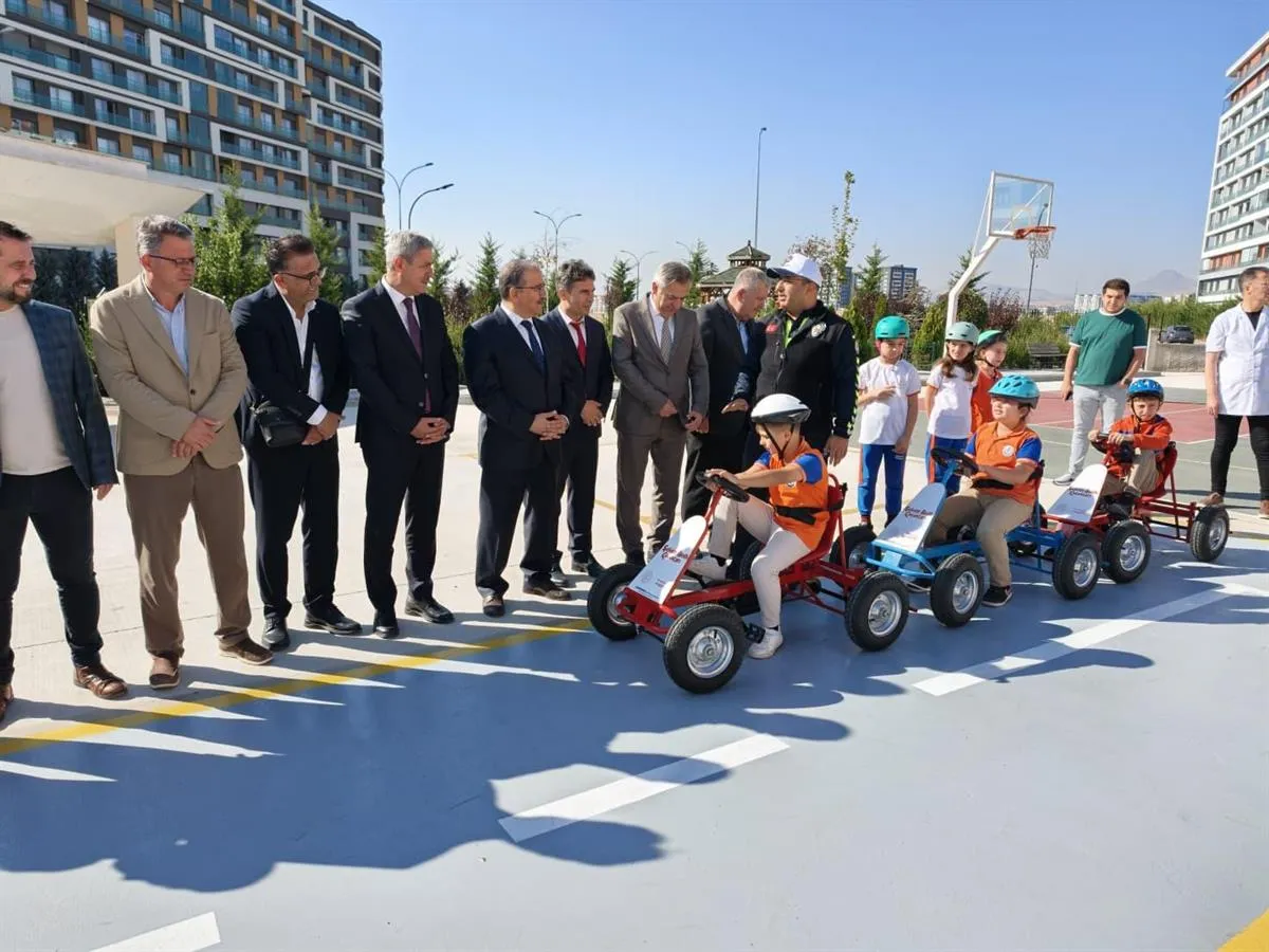 Selçuklu Kaymakamı Candan, Trafik Eğitim Parkı açılış programına katıldı