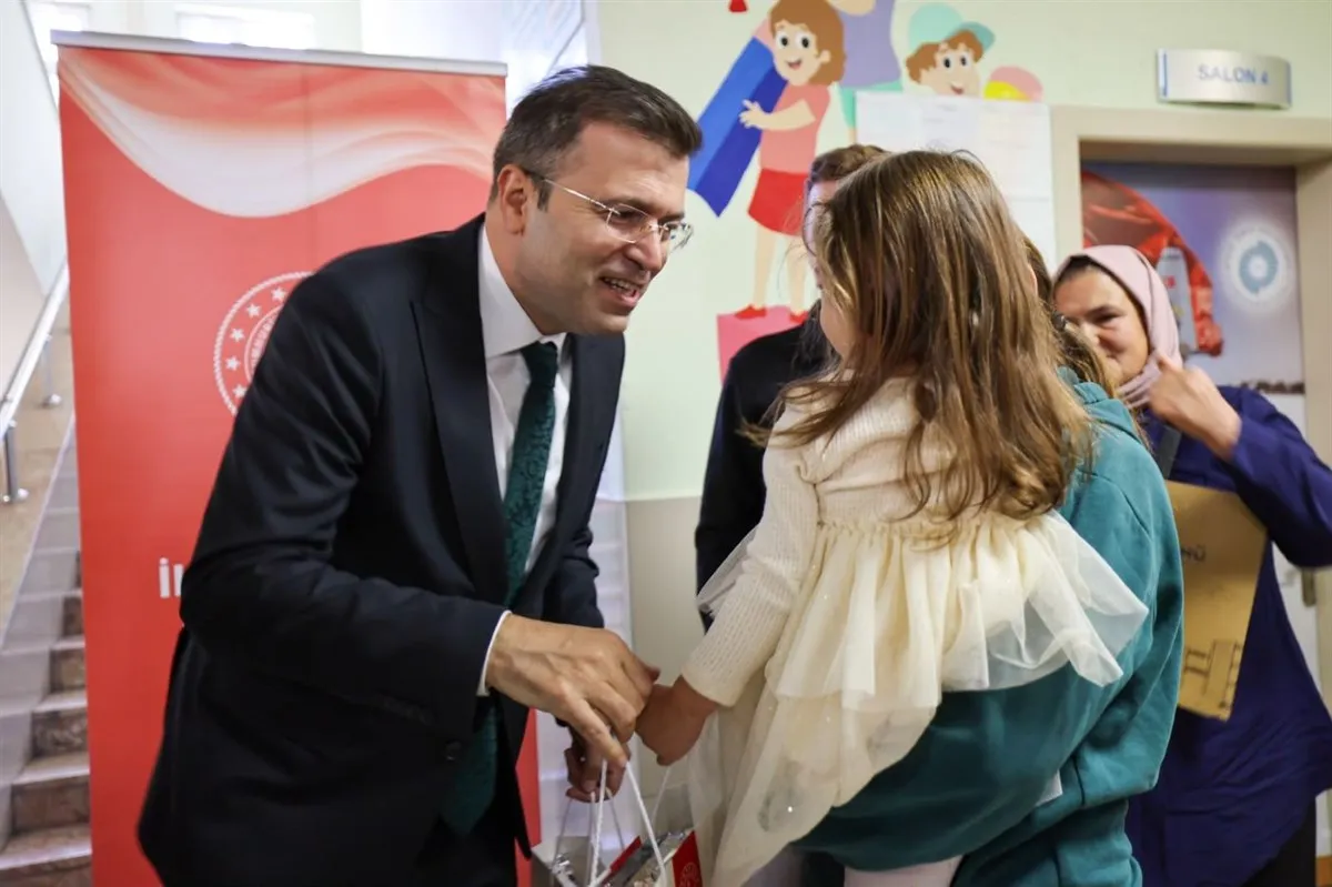 Niğde Valisi Nedim Akmeşe Şehit Hava uçak bakım Astsubay Başçavuş Burak Özkan özel eğitim sınıfı açılış törenine katıldı